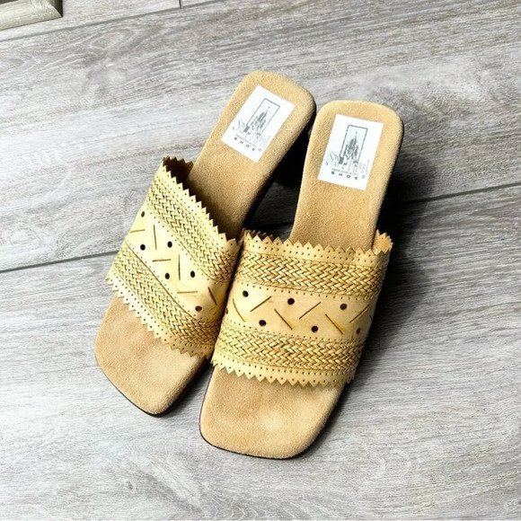 San Miguel Woven Slipper Sandals Wooden Heel - Picture 2 of 14